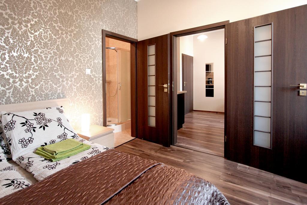 Amelia Apartament Centrum Apartment Гданск Стая снимка